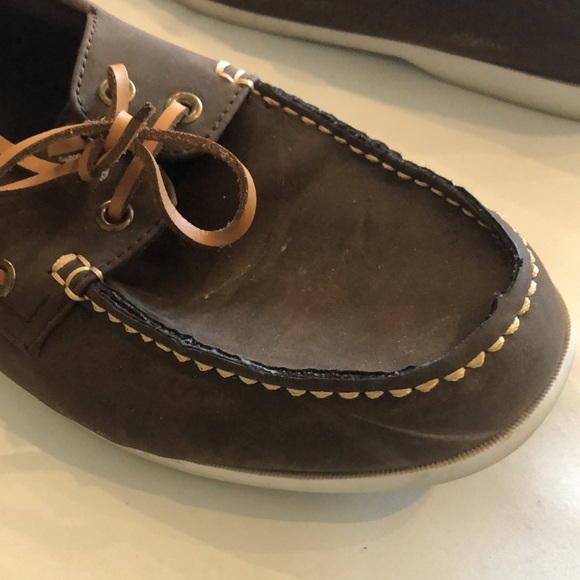 Men’s Old Navy boat shoes - Picture 2 of 5
